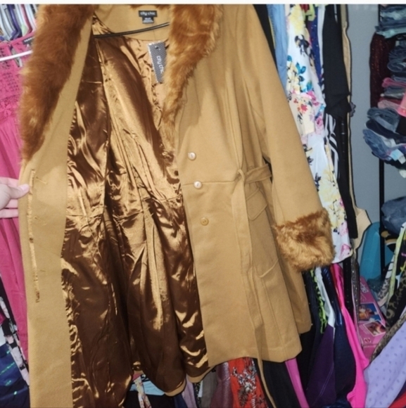 🍁🍂NWT CITY CHIC Make Me Blush Coat - caramel 24 - Picture 7 of 9